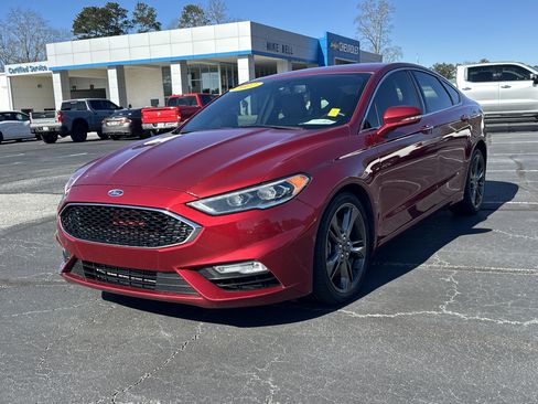 Used 2017 Ford Fusion Sport image 4