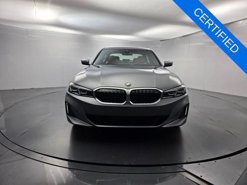 Used 2024 BMW 330i Sedan w/ Premium Package RWD image 2