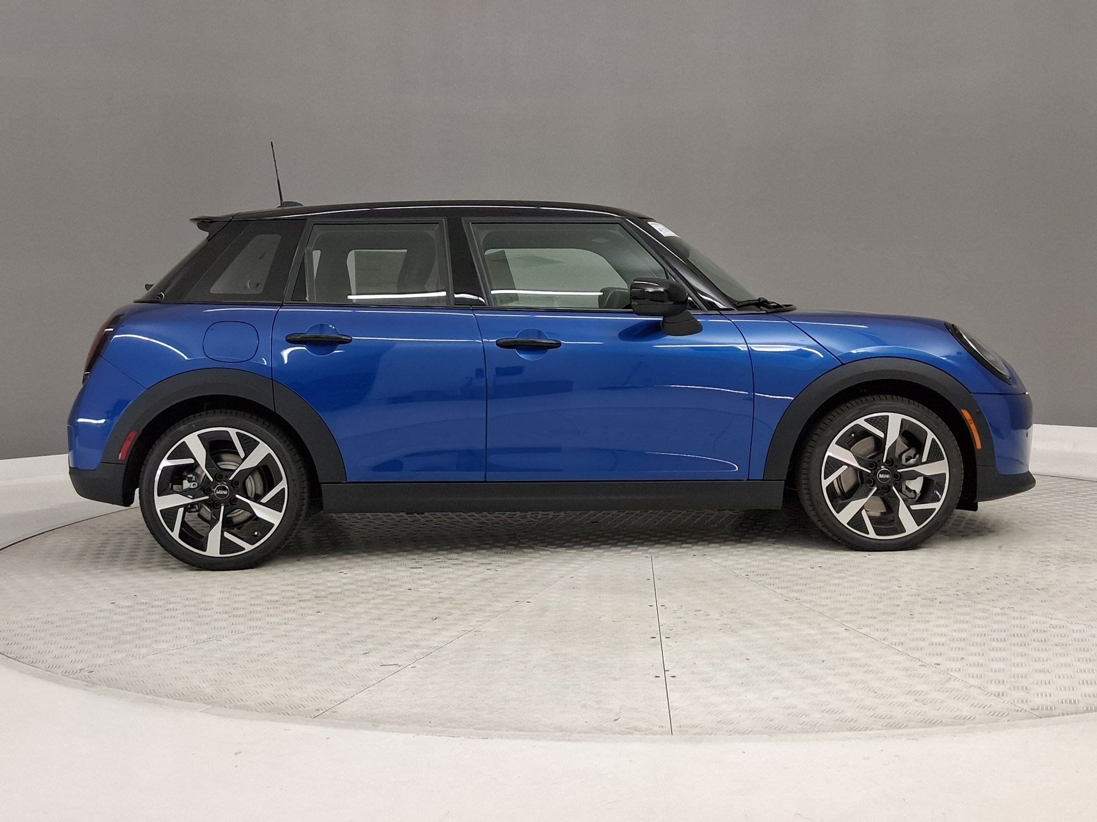 New 2026 MINI Cooper S FWD image 6