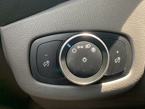 Used 2020 Ford Transit Connect XL FWD image 20