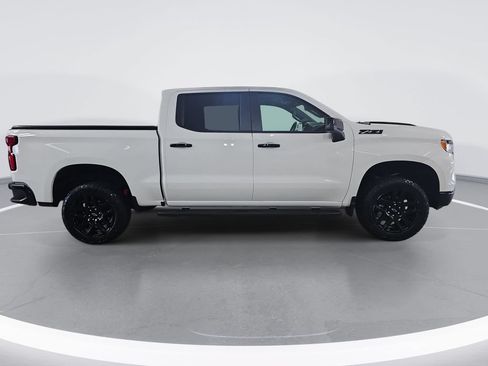 Certified 2024 Chevrolet Silverado 1500 LT Trail Boss w/ Convenience Package II AWD/4WD image 2