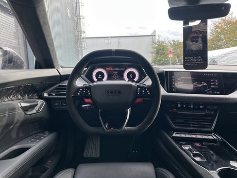 New 2026 Audi RS e-tron GT performance image 21