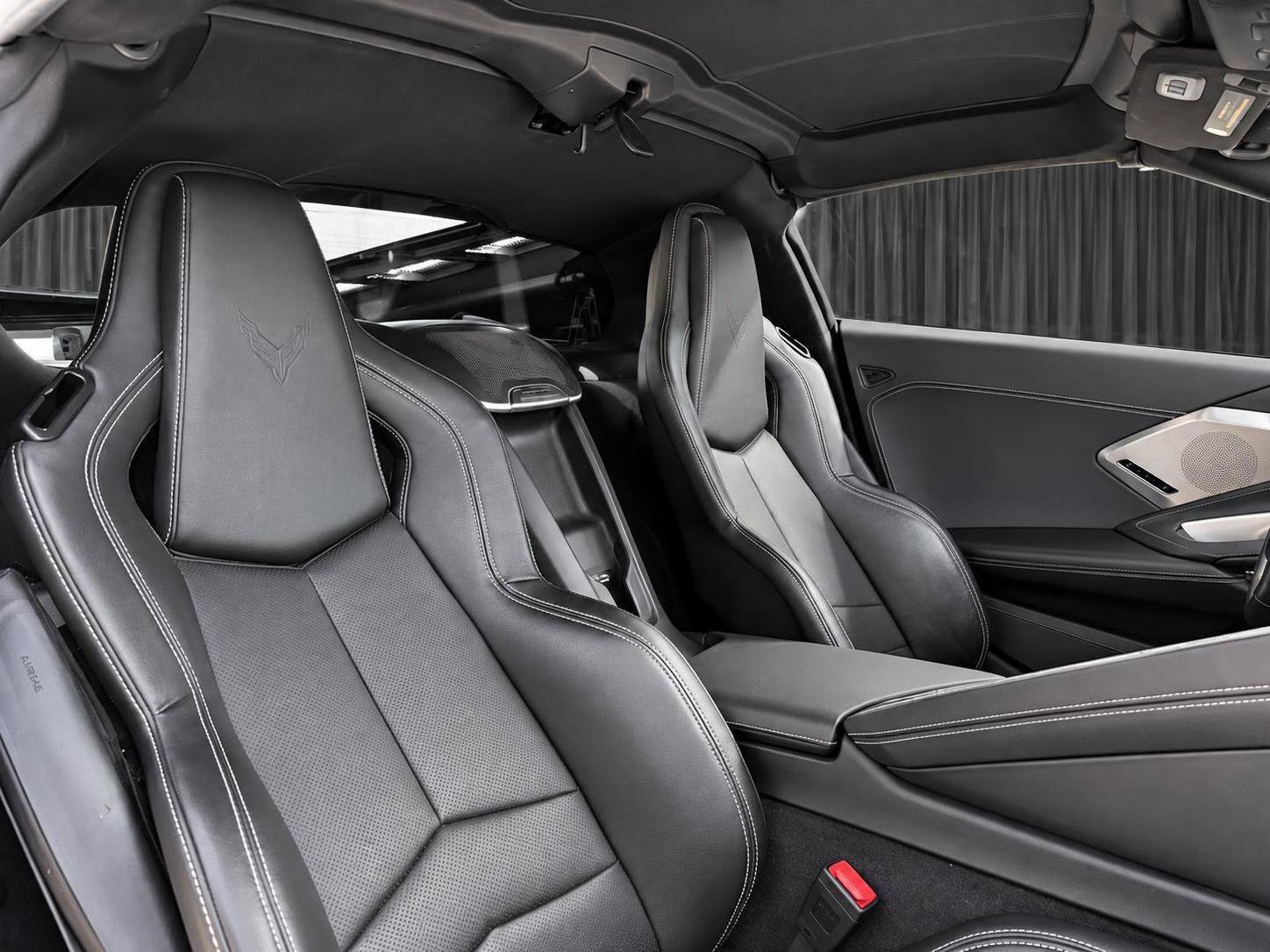 Used 2020 Chevrolet Corvette Stingray Preferred Cpe w/ 2LT Preferred Equipment Group RWD image 20