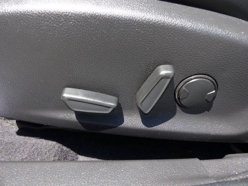 Used 2018 Ford Focus ST FWD image 24