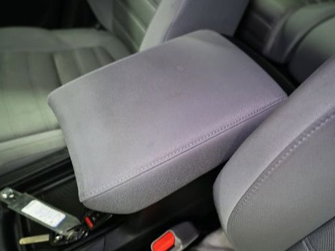 Used 2018 Honda CR-V LX image 24