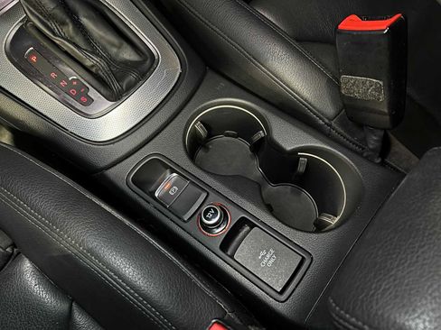 Used 2018 Audi Q3 2.0T Premium Plus w/ Premium Plus Package image 34