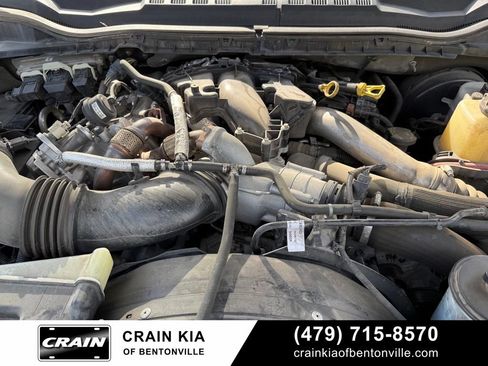 Used 2019 Ford F350 Lariat w/ Lariat Ultimate Package AWD/4WD image 32