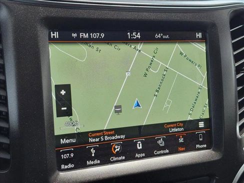 Used 2019 Jeep Cherokee Trailhawk AWD/4WD image 13