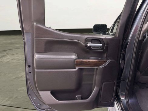 Used 2020 GMC Sierra 1500 SLT w/ SLT Premium Plus Package AWD/4WD image 17