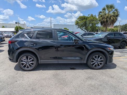 Used 2018 MAZDA CX-5 Touring w/ Preferred Equipment Package AWD/4WD image 3