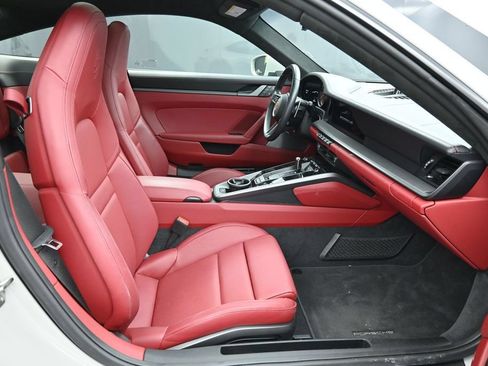 Certified 2024 Porsche 911 Carrera S RWD image 29
