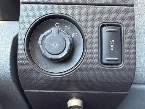 Used 2013 Ford F250 XL RWD image 22