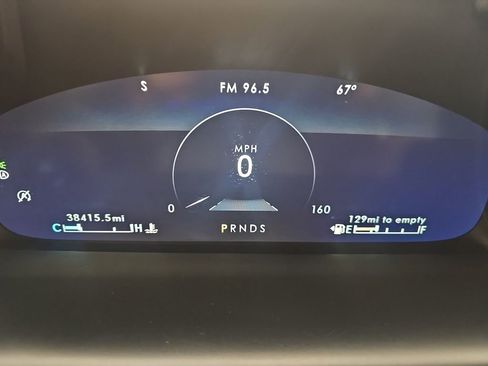 Used 2023 Lincoln Nautilus Standard image 18