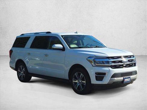 Used 2024 Ford Expedition Max Limited RWD image 3