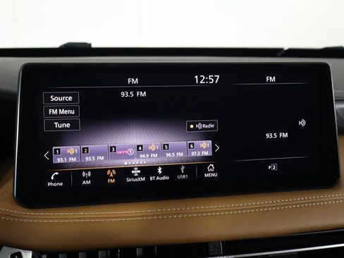 Used 2023 INFINITI QX60 Sensory w/ Cargo Package FWD image 33