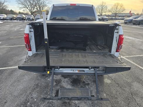 Used 2017 Ford F150 Lariat w/ Equipment Group 502A Luxury image 21