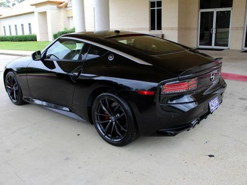 Used 2024 Nissan Z Performance w/ Floor Mat Package image 9