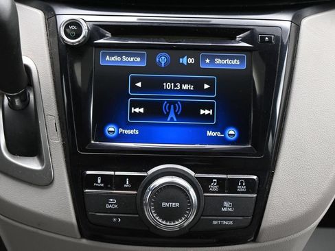 Used 2014 Honda Odyssey EX-L image 18