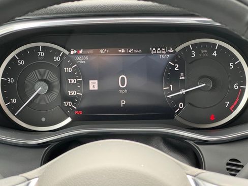 Used 2022 Jaguar F-PACE S image 12