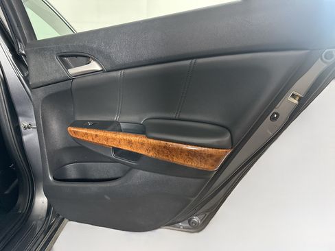 Used 2012 Honda Accord EX-L image 29