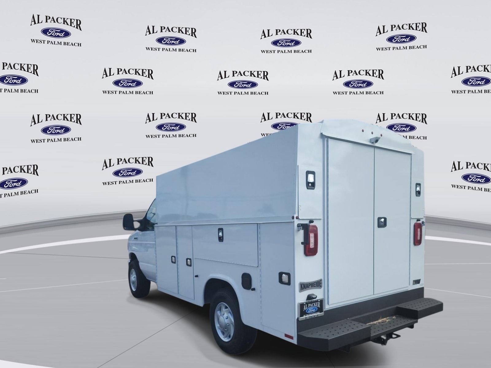 New 2027 Ford E-350 and Econoline 350 Super Duty w/ Power Equipment Group RWD image 3