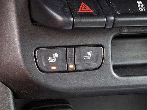 Used 2021 Chevrolet Colorado LT w/ LT Convenience Package image 25