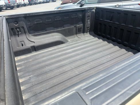 Used 2023 Chevrolet Colorado Trail Boss w/ Technology Package AWD/4WD image 26