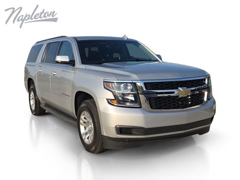 Used 2015 Chevrolet Suburban LT AWD/4WD image 8