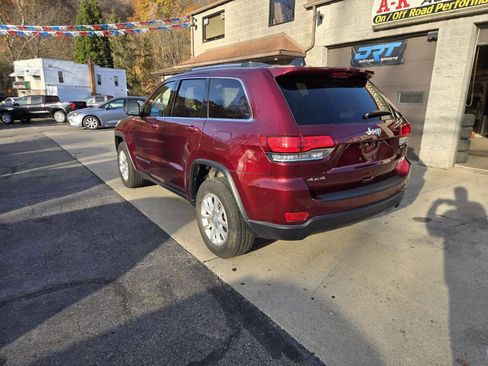 Used 2021 Jeep Grand Cherokee Laredo image 6