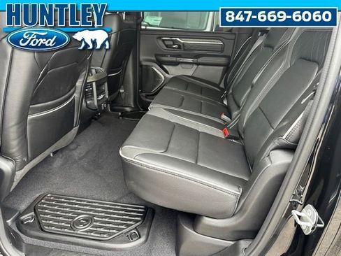 Used 2025 RAM 1500 Limited AWD/4WD image 9