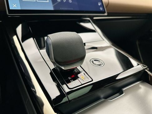 New 2026 Land Rover Range Rover Sport Dynamic SE AWD/4WD image 12