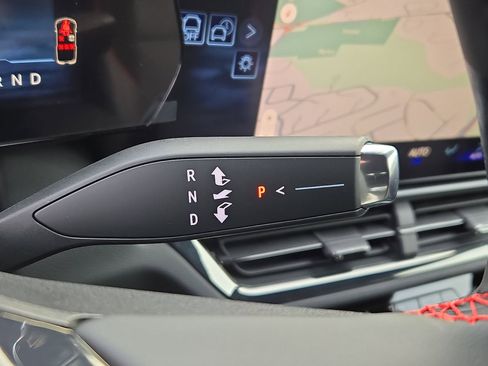 New 2026 Chevrolet Equinox EV RS image 15