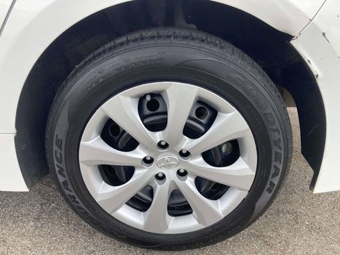 Used 2024 Toyota Corolla LE image 13