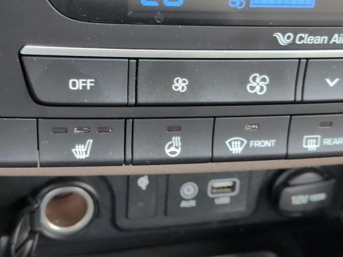 Used 2020 Hyundai Tucson Limited FWD image 23