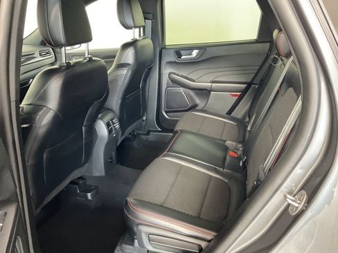 Used 2025 Ford Escape ST-Line AWD/4WD image 19