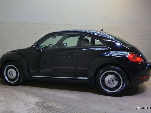 Used 2012 Volkswagen Beetle 2.5 FWD image 8