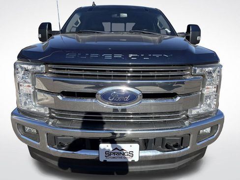 Used 2019 Ford F250 Lariat w/ Lariat Value Package image 8