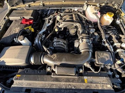 New 2026 Jeep Gladiator Sport AWD/4WD image 27