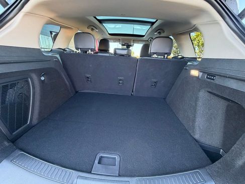 New 2026 Lincoln Corsair Premiere image 11