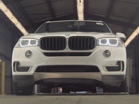 Used 2017 BMW X5 xDrive35i image 4