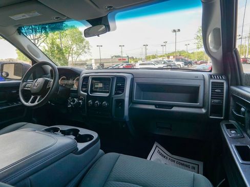 Used 2015 RAM 1500 Express AWD/4WD image 13