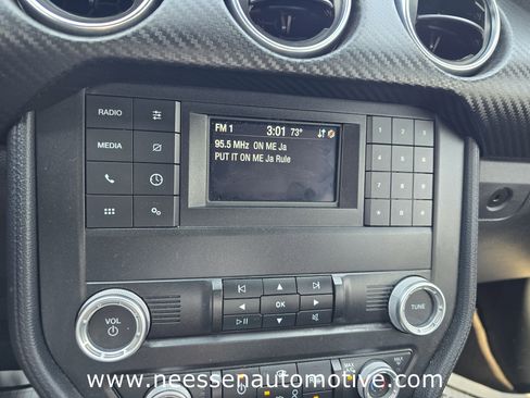 Used 2023 Ford Mustang Coupe image 26