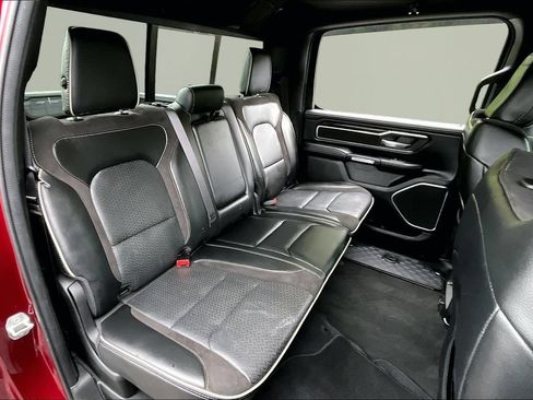 Used 2023 RAM 1500 Laramie AWD/4WD image 17