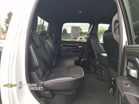 Used 2026 RAM 2500 Laramie AWD/4WD image 19