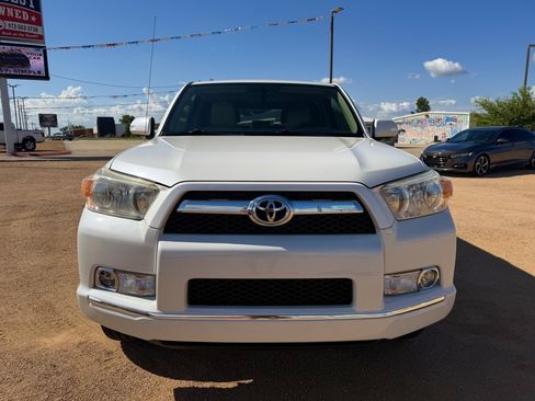 Used 2013 Toyota 4Runner SR5 w/ Convenience Pkg RWD image 2