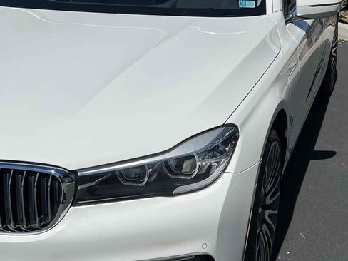 Used 2018 BMW 740e xDrive AWD/4WD image 66