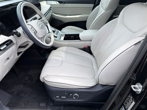 Used 2023 Hyundai Palisade Calligraphy AWD/4WD image 3