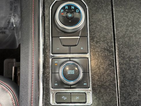 Used 2022 Ford Expedition Max Limited AWD/4WD image 29