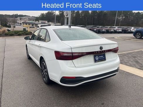 Certified 2025 Volkswagen Jetta Sport image 8