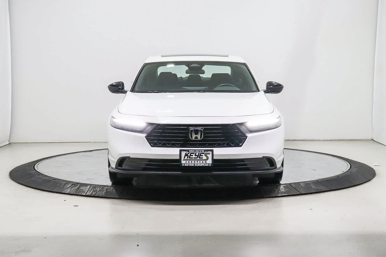 Used 2024 Honda Accord Sport image 6
